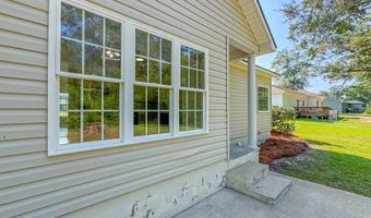 1001 Shoreline Dr, Bainbridge, GA 39817