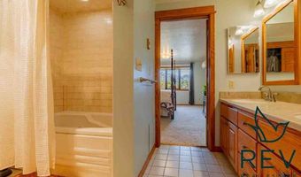 28 Panorama Ln, Cody, WY 82414