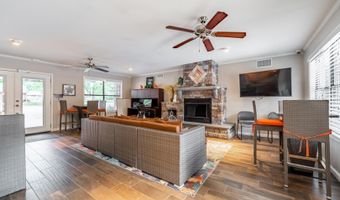 151 Summerwood Dr, Benton, AR 72015
