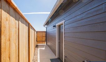 4747 Harrier St SE, Albany, OR 97322