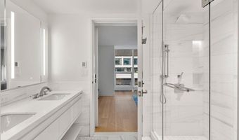 150 Seaport Blvd #5G, Boston, MA 02210