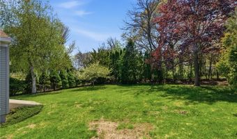 21 Citizen St, Cumberland, RI 02864