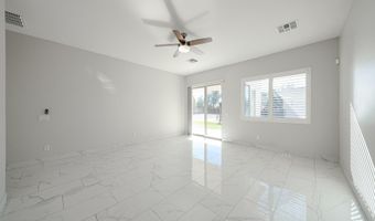 6327 E DIXILETA Dr E, Cave Creek, AZ 85331