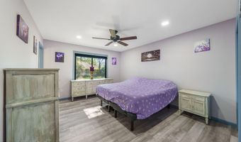 20 Woodland Rd, Bayville, NJ 08721