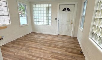 949 LINCOLN St, Dover, DE 19904