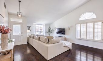 2027 Shadow Brook Way, Henderson, NV 89074