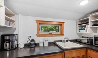 405 Oak Ave N, Annandale, MN 55302