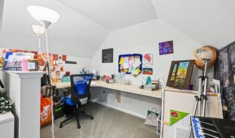 2785 Maitland Dr, Ann Arbor, MI 48105