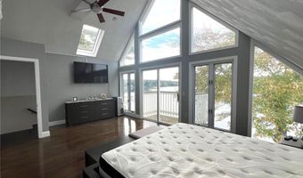 242 Shady Valley Rd, Coventry, RI 02816