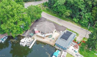 3956 S Turkeyfoot Rd, Akron, OH 44319