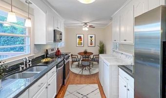 2711 Fairlane Dr, Atlanta, GA 30340