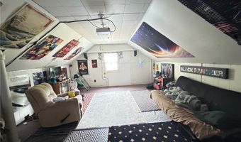2016 13th St SW, Akron, OH 44314