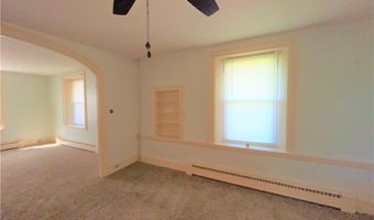 8279 Baumhart Rd, Vermilion, OH 44089