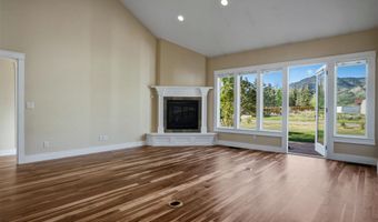 216 COLUMBINE St, Alpine, WY 83128