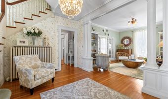 23 Chapel St, Augusta, ME 04330