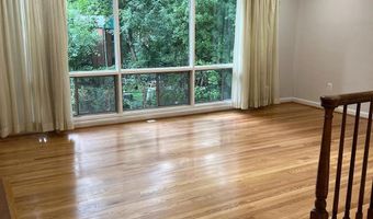 668 S ILLINOIS St, Arlington, VA 22204