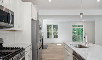 7404 ROCKY CREEK Ter, Annandale, VA 22003