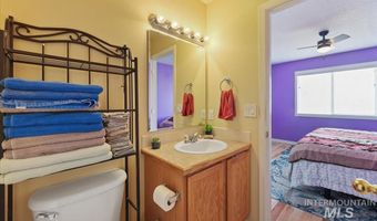 3819 Topeka Ave, Caldwell, ID 83605