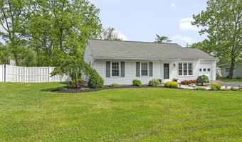 11 Thatcher Dr, Altamont, NY 12009