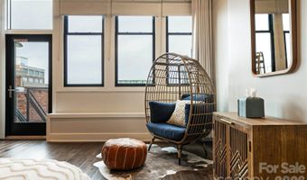 122 College St #301, Asheville, NC 28801