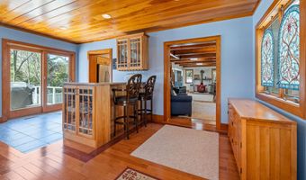 1006 Goose Pond Rd, Canaan, NH 03741