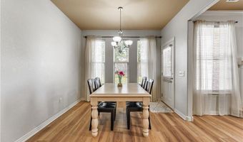 1906 Elington St, Bentonville, AR 72713