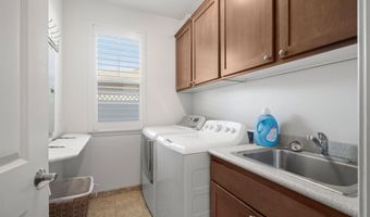 70 Olina St, Kahului, HI 96732