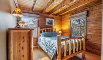 86 Smith Point Rd, Alton, NH 03810
