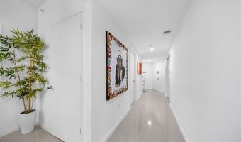 3030 NE 188th St 602, Aventura, FL 33180