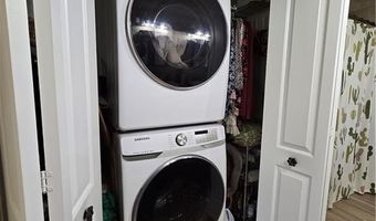 163 Morgan Ave, Johnston, RI 02919