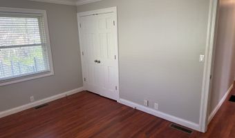 16 Canterbury, Athens, OH 45701