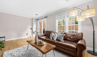 20 S MONTANA St, Arlington, VA 22204