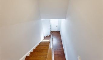 24876 HELMS Ter, Aldie, VA 20105