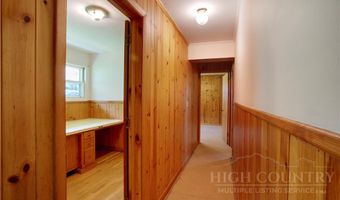 2853 Broadstone Rd, Banner Elk, NC 28604