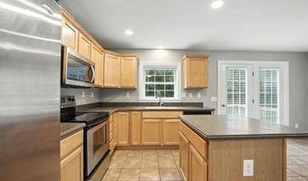 2134 S LOWELL St, Arlington, VA 22204