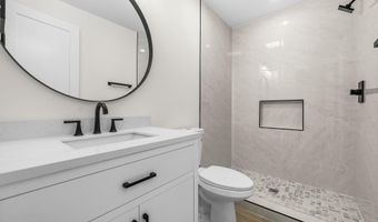 1905 N TAYLOR St, Arlington, VA 22207