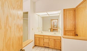12818 Eastview Curv, Apple Valley, MN 55124