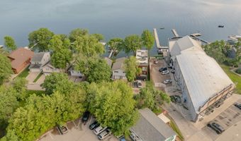 164 Park Pl, Arnolds Park, IA 51331