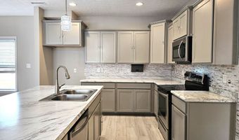 7252 Lockford Walk N, Avon, IN 46123