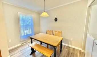 10 Pinecone Dr, Alfred, ME 04002