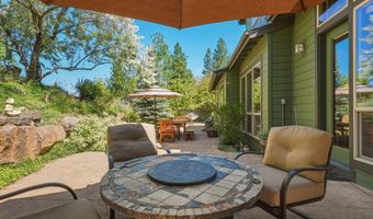 60875 Goldenwood Loop, Bend, OR 97702