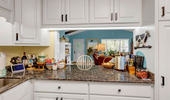 11385 Ruth Ct, Biloxi, MS 39532