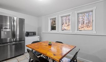 75 Hemlock Hill Rd, Campton, NH 03223