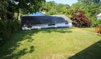 3 West St, Adams, MA 01220
