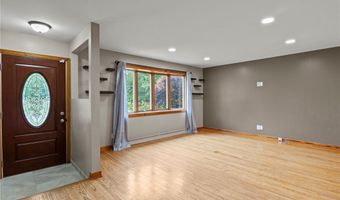87 Imperial Dr, Amherst, NY 14226