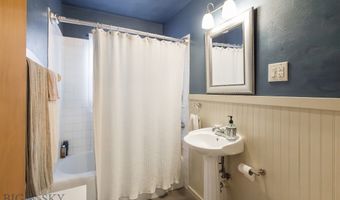 1232 N 8th Ave, Bozeman, MT 59715
