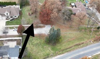 310 N Hillcrest Ave, Addison, IL 60101