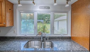 126 Lenape Trl, Albrightsville, PA 18210