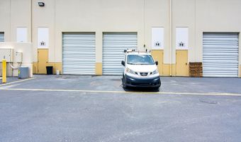 2771 Vista Pkwy 8, West Palm Beach, FL 33411