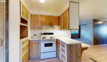 15931 OCEANVIEW Dr, Brookings, OR 97415